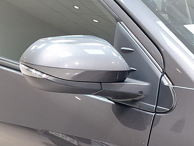 Used Toyota Yaris 2023 for sale - 77149768: Photo 18