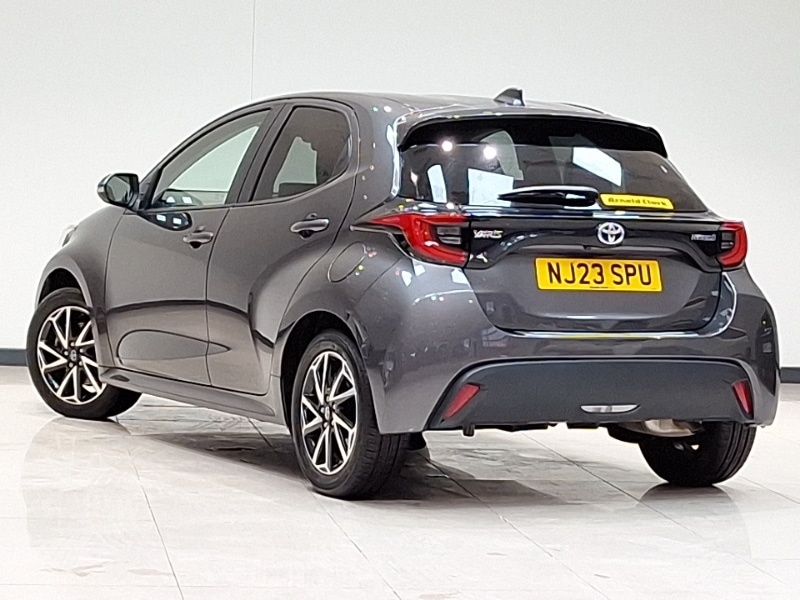 Used Toyota Yaris 2023 for sale - 77149768: Photo 3