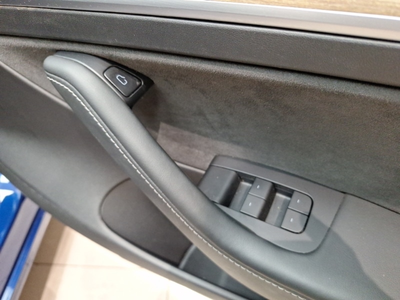 Used Tesla Model 3 2021 for sale - 76556260: Photo 17