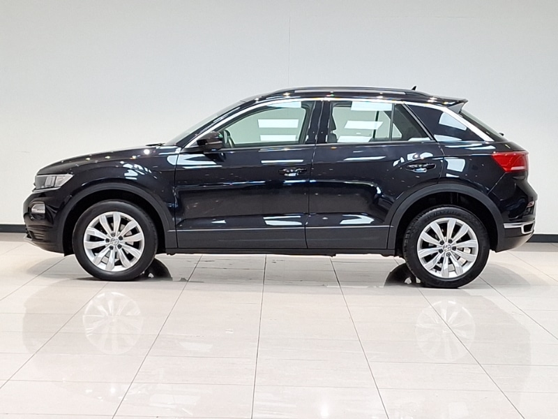 Used Volkswagen T-Roc 2020 for sale - 76054353: Photo 4