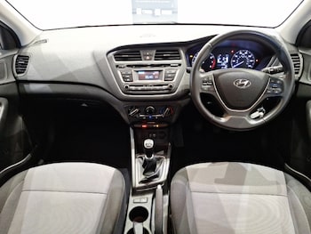 Used Hyundai i20 2018 for sale - 78225232: Photo