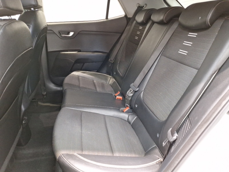 Used Kia Stonic 2022 for sale - 77004396: Photo 6