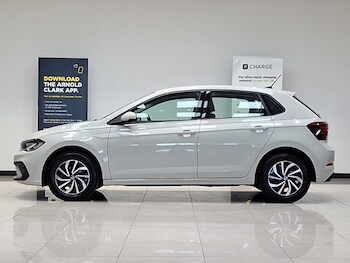 Used Volkswagen Polo 2023 for sale - 78403641: Photo