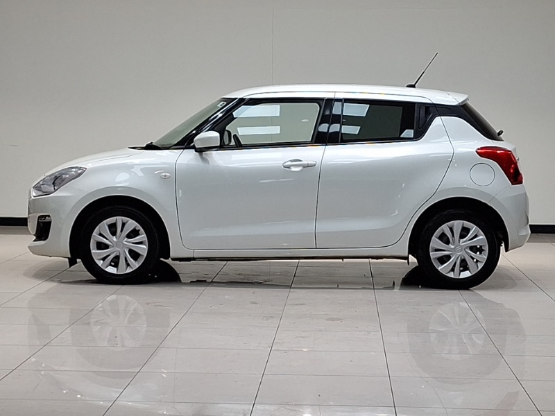 Used Suzuki Swift 2020 for sale - 77596023: Photo 4