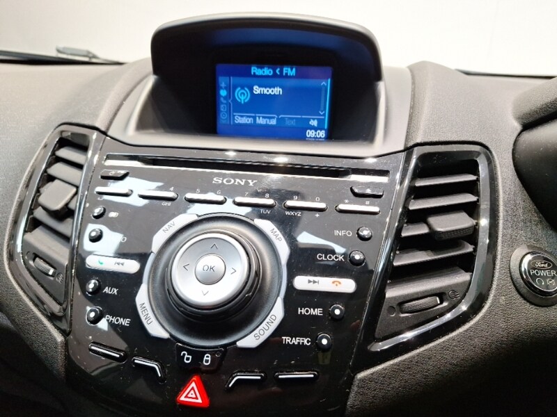 Used Ford Fiesta 2017 for sale - 77223936: Photo 10