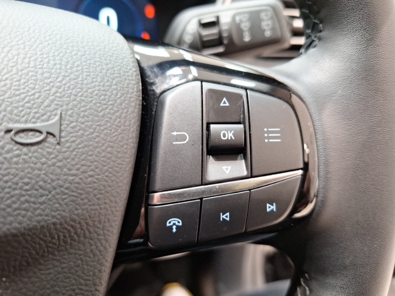 Used Ford Kuga 2025 for sale - 76543275: Photo 16