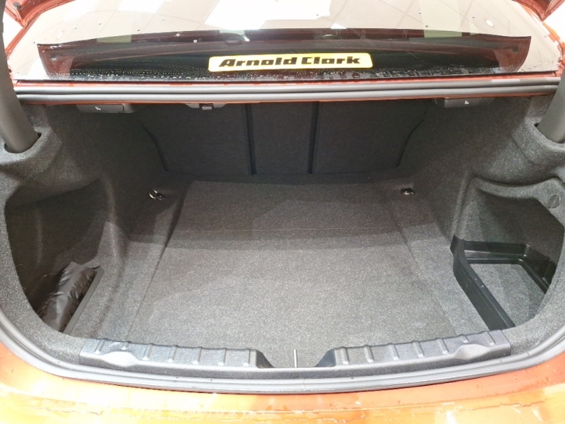 Used BMW 3 Series 2018 for sale - 77596021: Photo 8