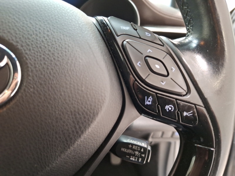 Used Toyota C-HR 2018 for sale - 76393194: Photo 16