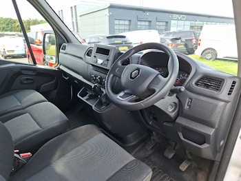 Used Renault Master 2023 for sale - 79513520: Photo