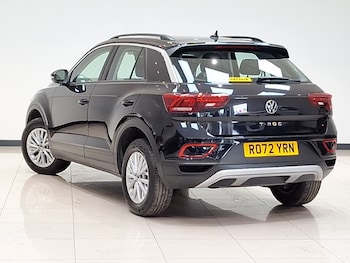 Used Volkswagen T-Roc 2022 for sale - 75424351: Photo