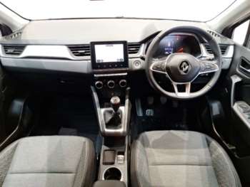 Used Renault Captur 2022 for sale - 74303405: Photo