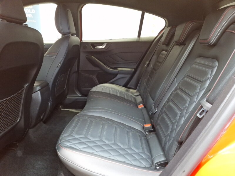 Used Ford Focus 2023 for sale - 77948131: Photo 6