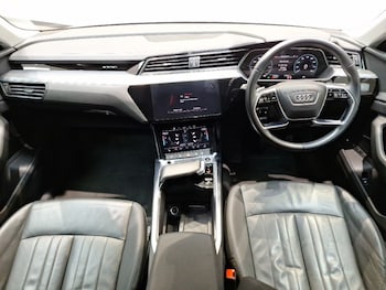 Used Audi e-tron 2021 for sale - 77361021: Photo