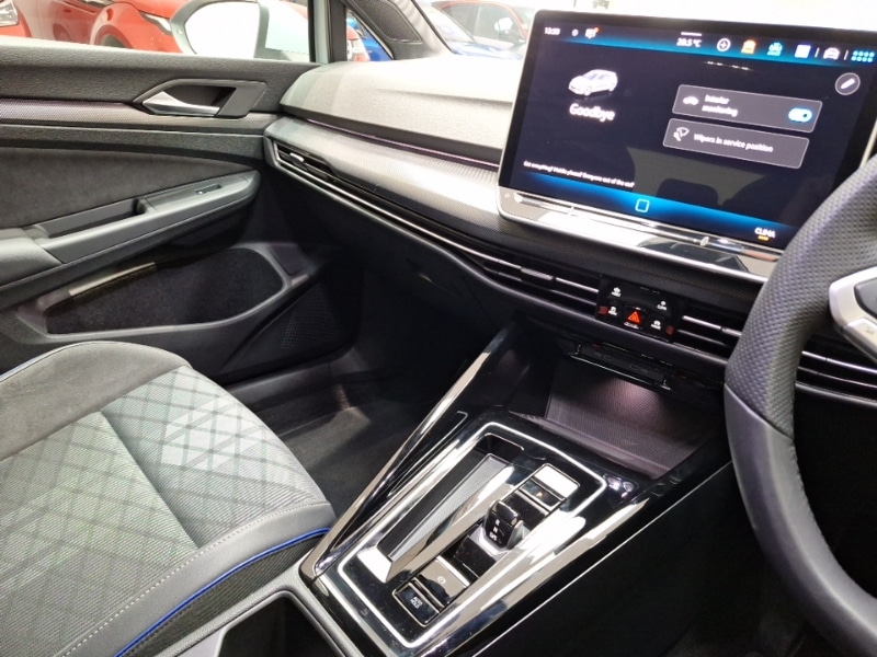 Used Volkswagen Golf 2024 for sale - 76427724: Photo 14