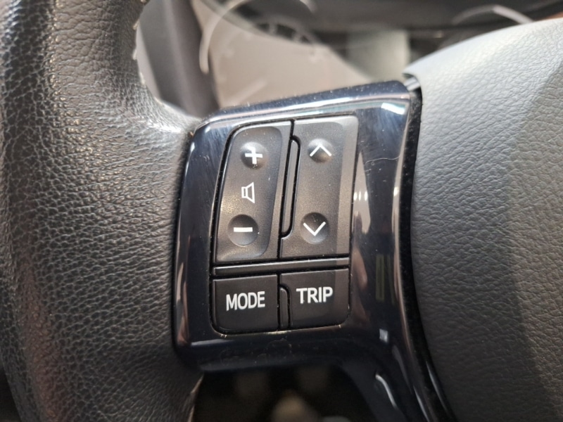 Used Toyota Yaris 2017 for sale - 76537101: Photo 15