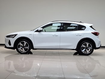 Used Ford Focus 2023 for sale - 79348112: Photo