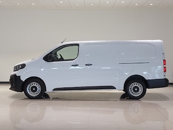Used Vauxhall Vivaro 2024 for sale - 78693399: Photo