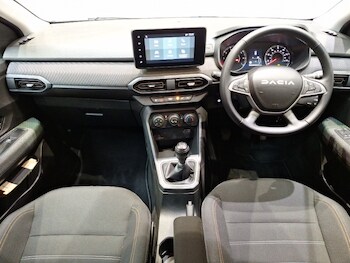 Used Dacia Sandero Stepway 2024 for sale - 77503155: Photo