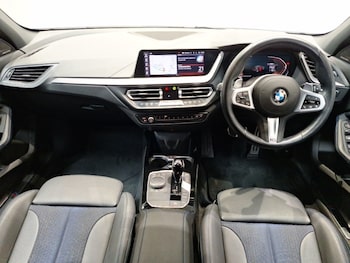 Used BMW 1 Series 2022 for sale - 76403900: Photo