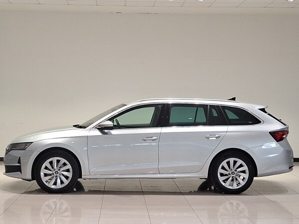 Used Skoda Octavia 2024 for sale - 75768076: Photo 4