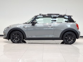 Used MINI Hatch 2018 for sale - 78585437: Photo
