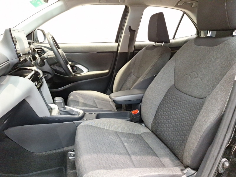 Used Toyota Yaris Cross 2022 for sale - 76579607: Photo 5