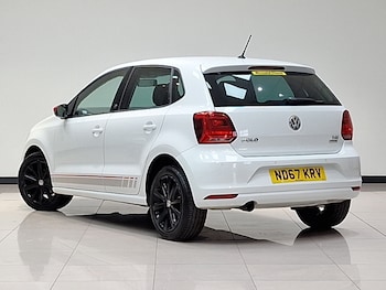 Used Volkswagen Polo 2017 for sale - 79087290: Photo