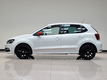 Used Volkswagen Polo 2017 for sale - 79087290: Photo