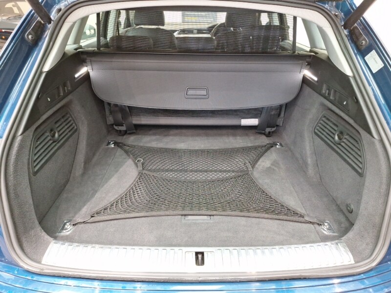 Used Audi e-tron 2020 for sale - 77846880: Photo 8