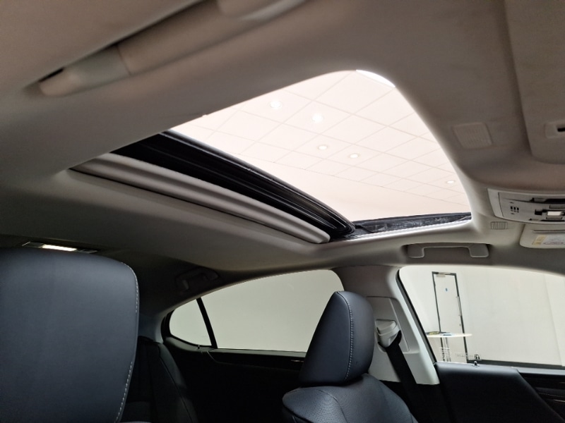 Used Lexus ES 2022 for sale - 76713496: Photo 13