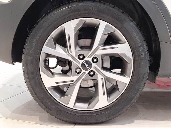 Used Kia Stonic 2022 for sale - 76144612: Photo 12