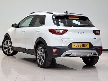 Used Kia Stonic 2022 for sale - 76144612: Photo 3