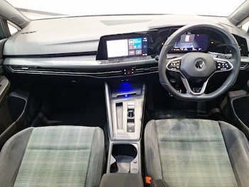Used Volkswagen Golf 2021 for sale - 78441454: Photo