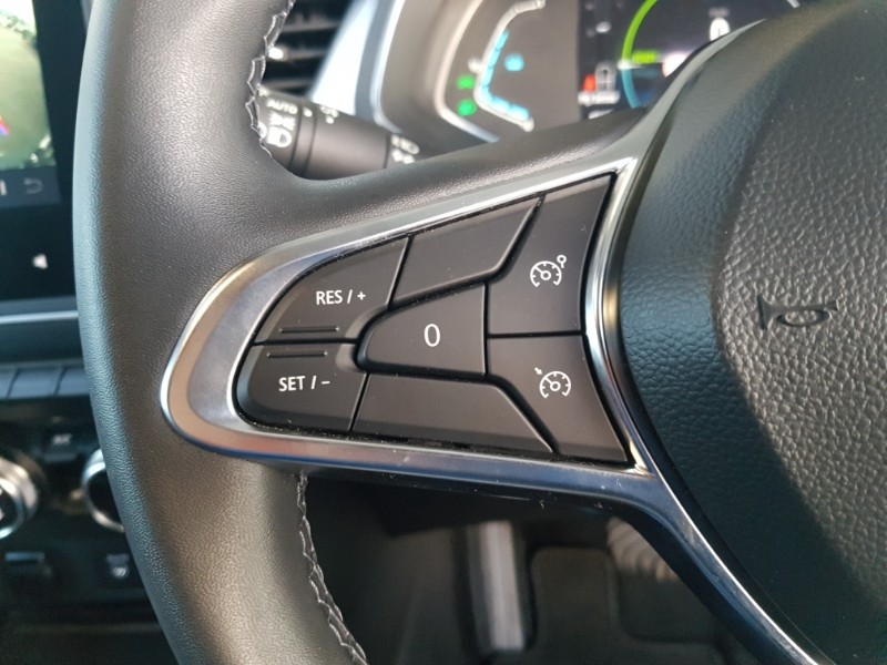 Used Renault Captur 2022 for sale - 77627930: Photo 11