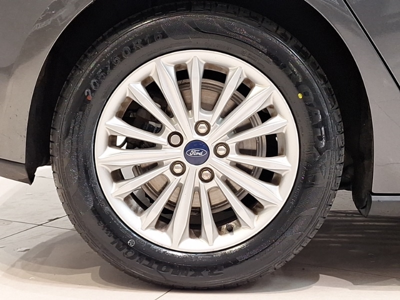 Used Ford Focus 2019 for sale - 76860341: Photo 12