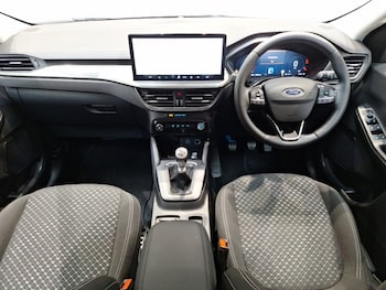 Used Ford Kuga 2025 for sale - 76055069: Photo 2