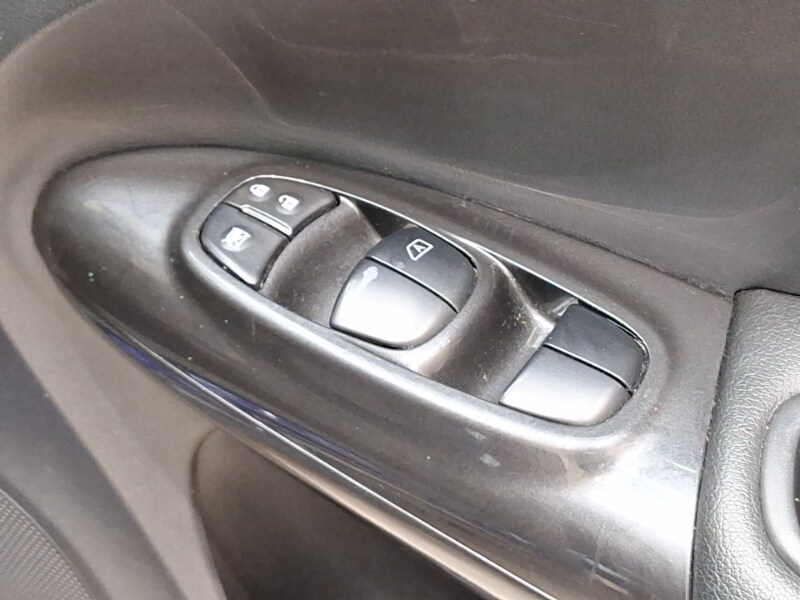 Used Nissan Juke 2018 for sale - 77933483: Photo 17