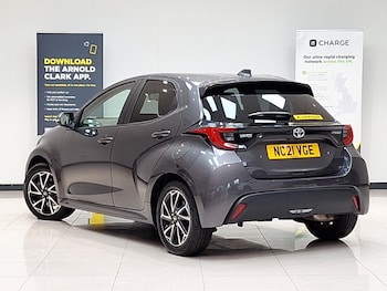 Used Toyota Yaris 2021 for sale - 78326622: Photo