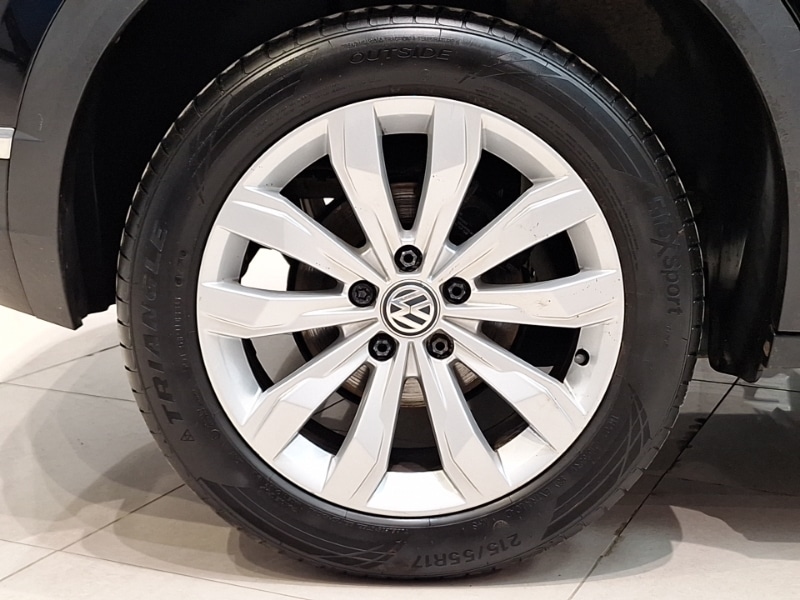 Used Volkswagen T-Roc 2018 for sale - 77652343: Photo 12