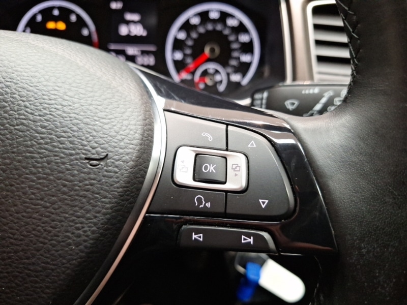 Used Volkswagen T-Roc 2018 for sale - 77652343: Photo 16