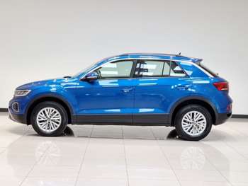 Used Volkswagen T-Roc 2022 for sale - 75125553: Photo