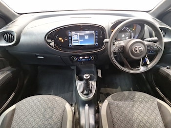 Used Toyota Aygo X 2023 for sale - 78530753: Photo