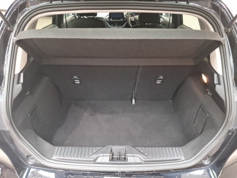 Used Ford Fiesta 2020 for sale - 76978429: Photo 8