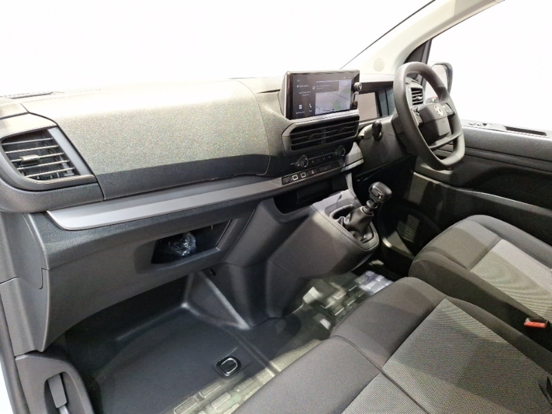 Used Vauxhall Vivaro 2024 for sale - 77518366: Photo 2