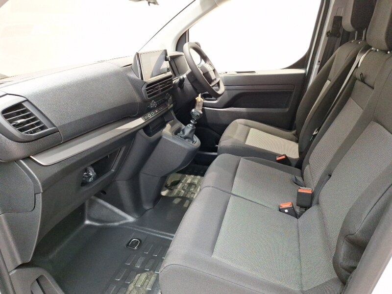 Used Vauxhall Vivaro 2024 for sale - 77518366: Photo 5