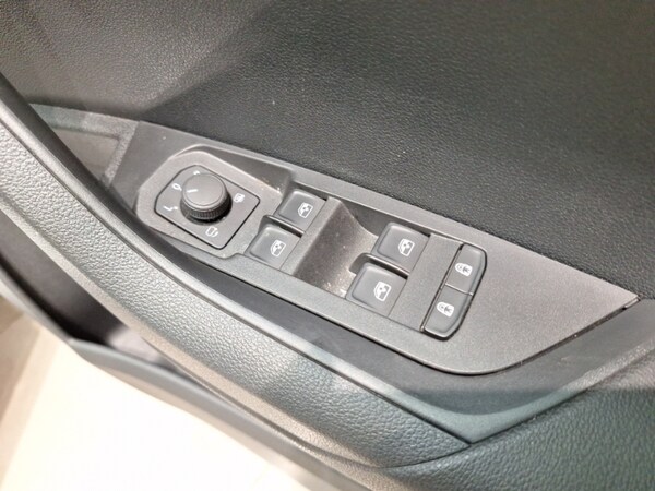 Used Skoda Karoq 2024 for sale - 74882457: Photo 17
