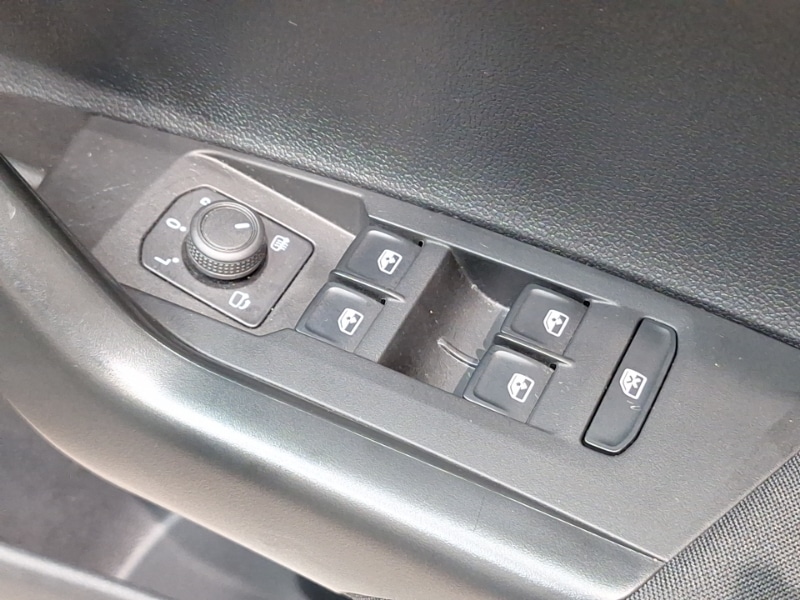 Used Volkswagen Polo 2023 for sale - 76427708: Photo 17