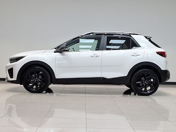 Used Kia Stonic 2023 for sale - 79382732: Photo