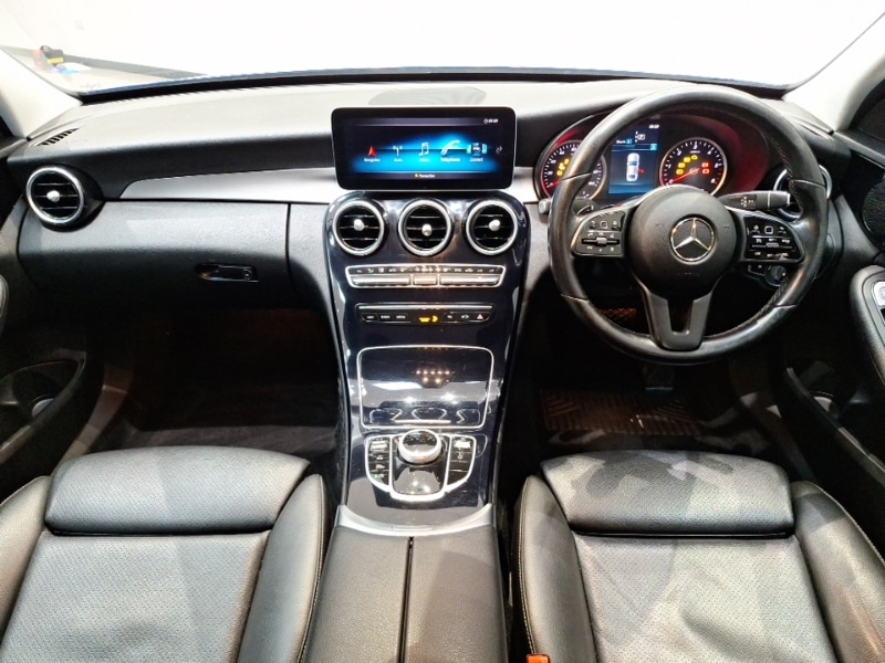 Used Mercedes-Benz C Class 2018 for sale - 76343388: Photo 2