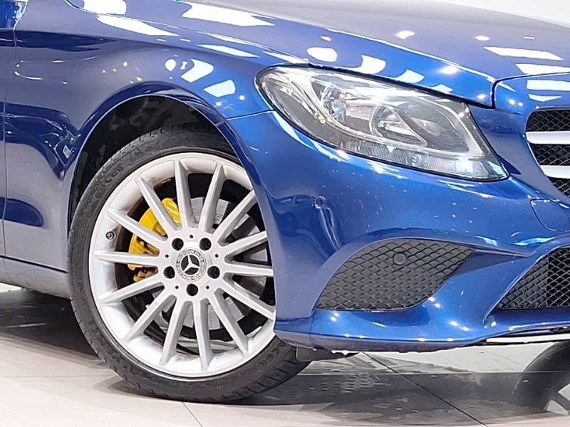 Used Mercedes-Benz C Class 2018 for sale - 76343388: Photo 9